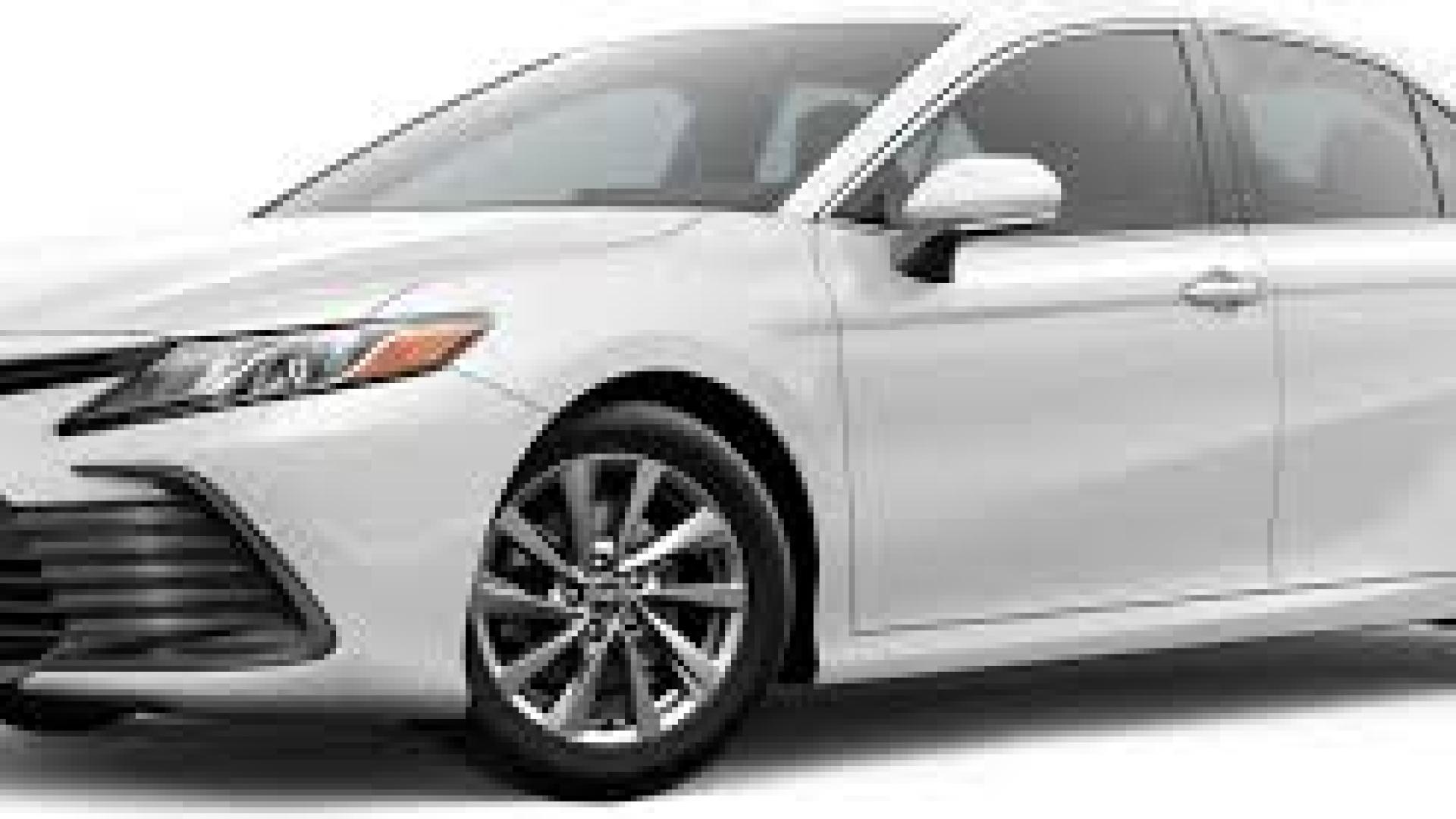 تويوتا كامرى 2024