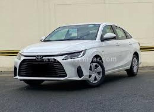 تويوتا يارس 2023